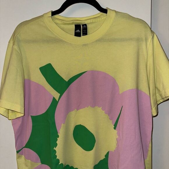 Adidas x Marimekko Yellow Flower Graphic Tee Size Asia Medium (US Small) EUC - Picture 3 of 13